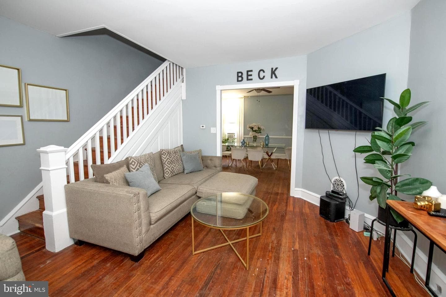 6641 Vandike Street photo 5