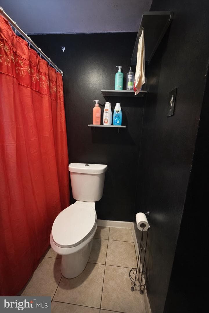 2431 N Lawrence Street photo 9