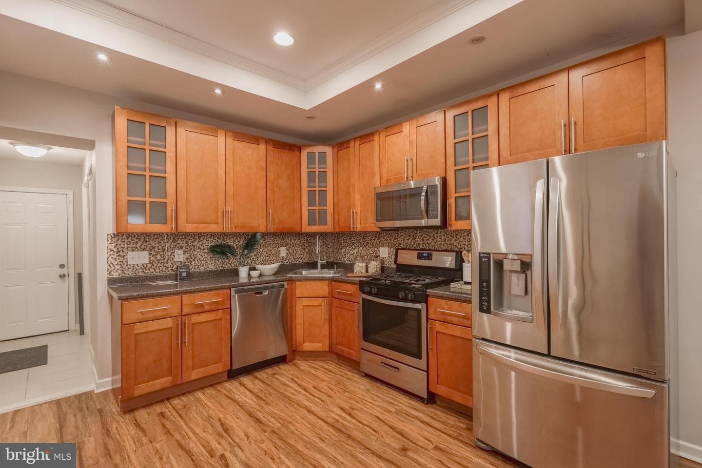 5415 Spruce Street photo 8