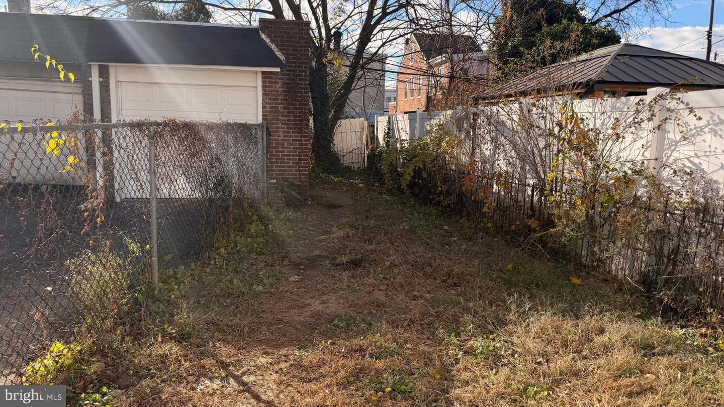 4406 Higbee Street photo 33