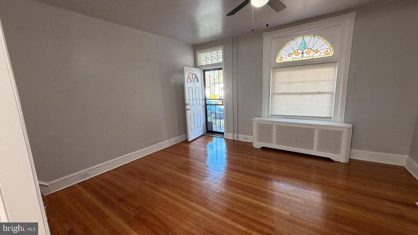 4406 Higbee Street photo 4