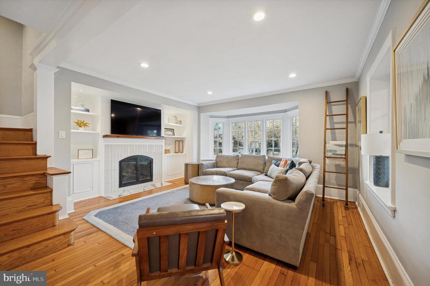 3222 W Penn Street photo 18