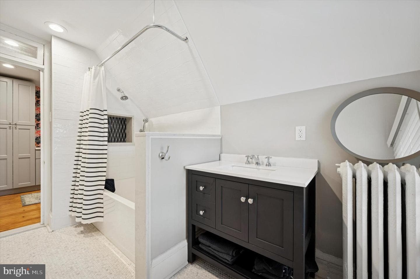 3222 W Penn Street photo 21