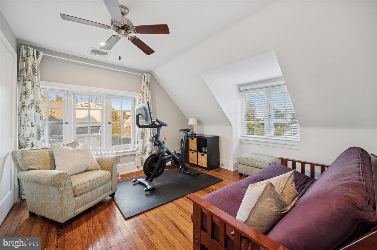 3222 W Penn Street photo 30