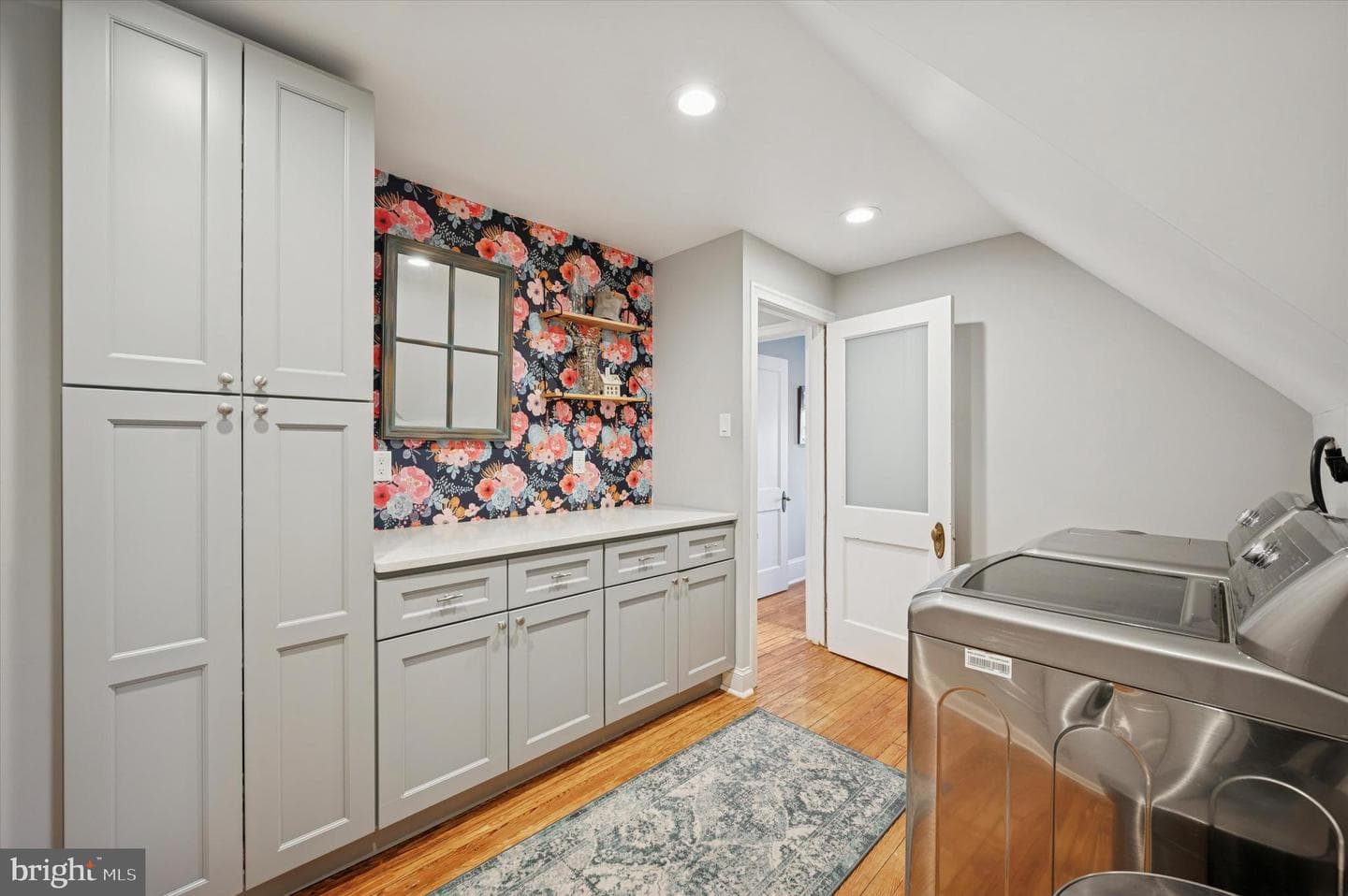 3222 W Penn Street photo 33