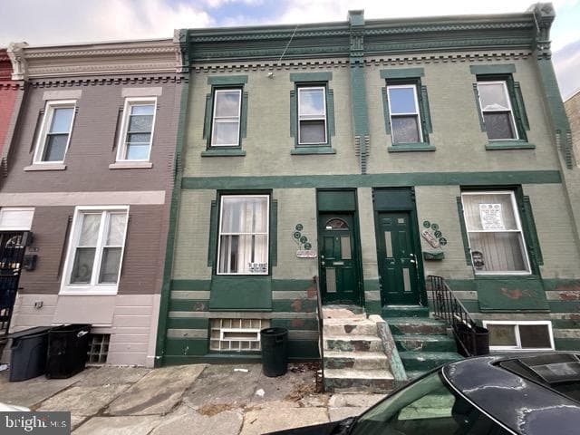 2024 W Boston Street photo 1