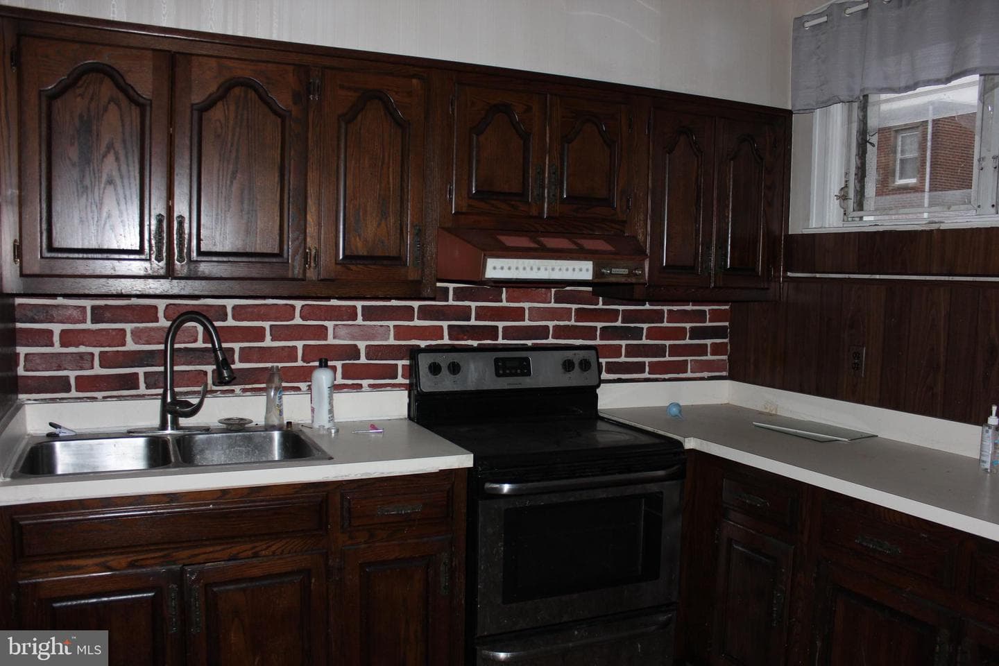 3411 Tudor Street photo 14