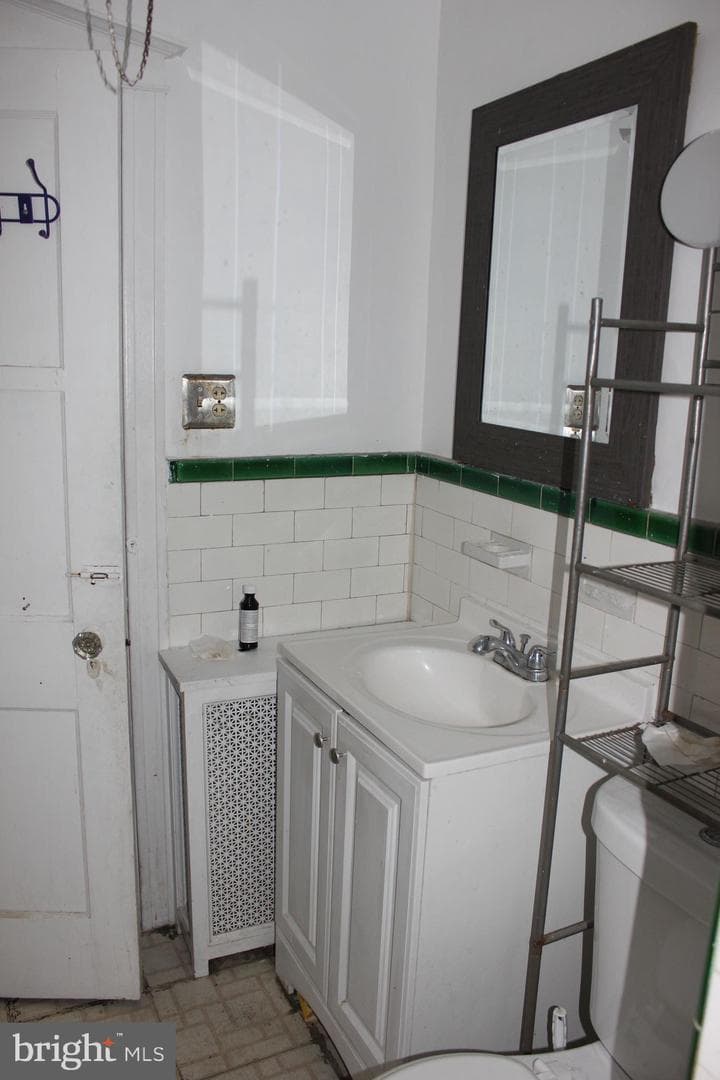 3411 Tudor Street photo 28