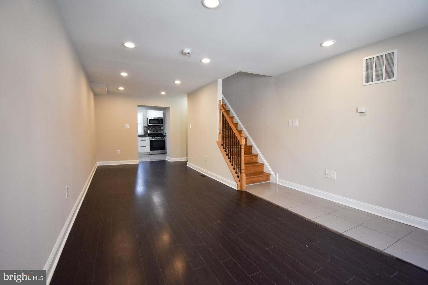 1329 S Colorado Street photo 2