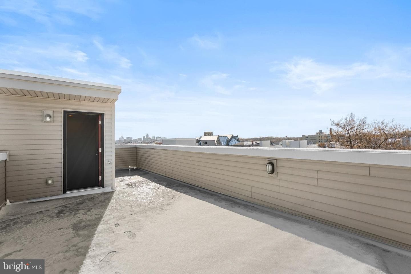 2714 W Jefferson Street photo 29