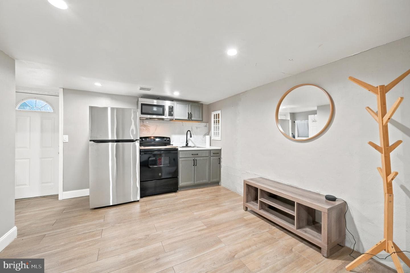 6532 Hegerman Street photo 14