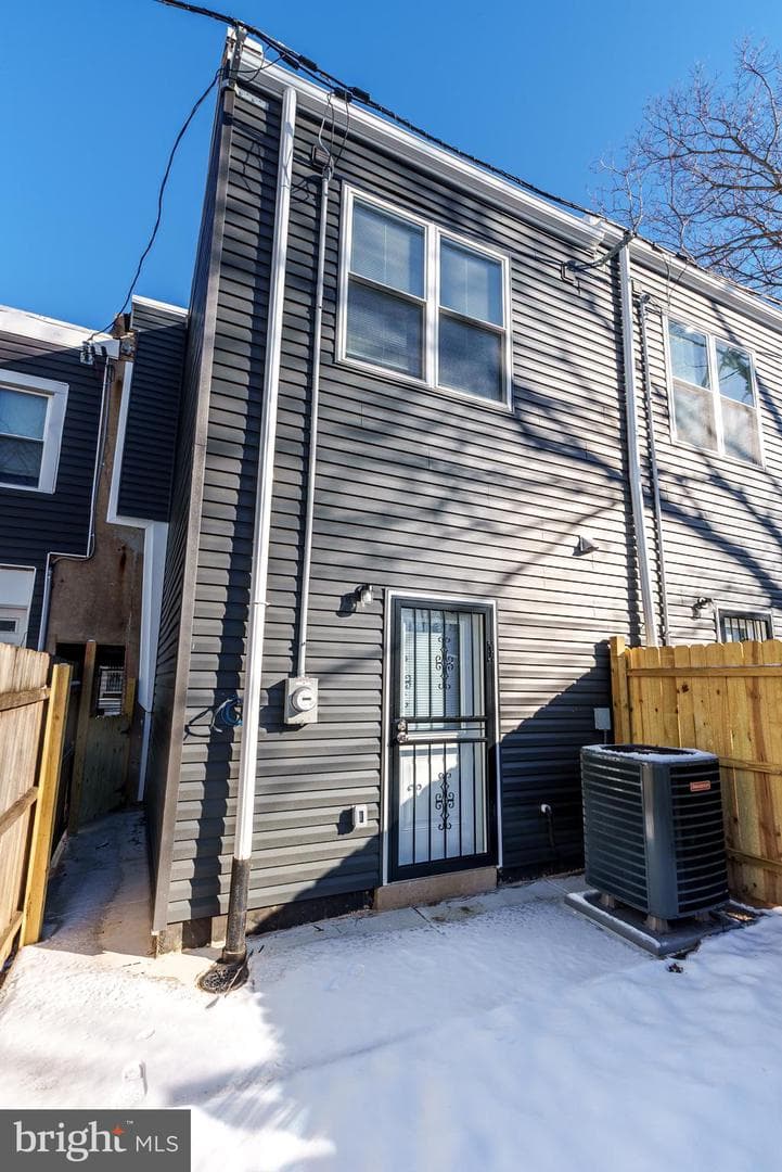 710 N Shedwick Street photo 22