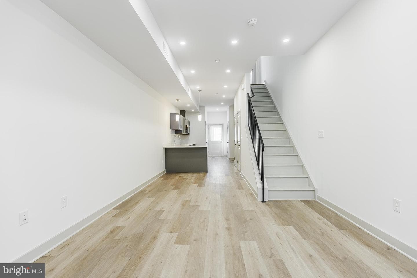 710 N Shedwick Street photo 3