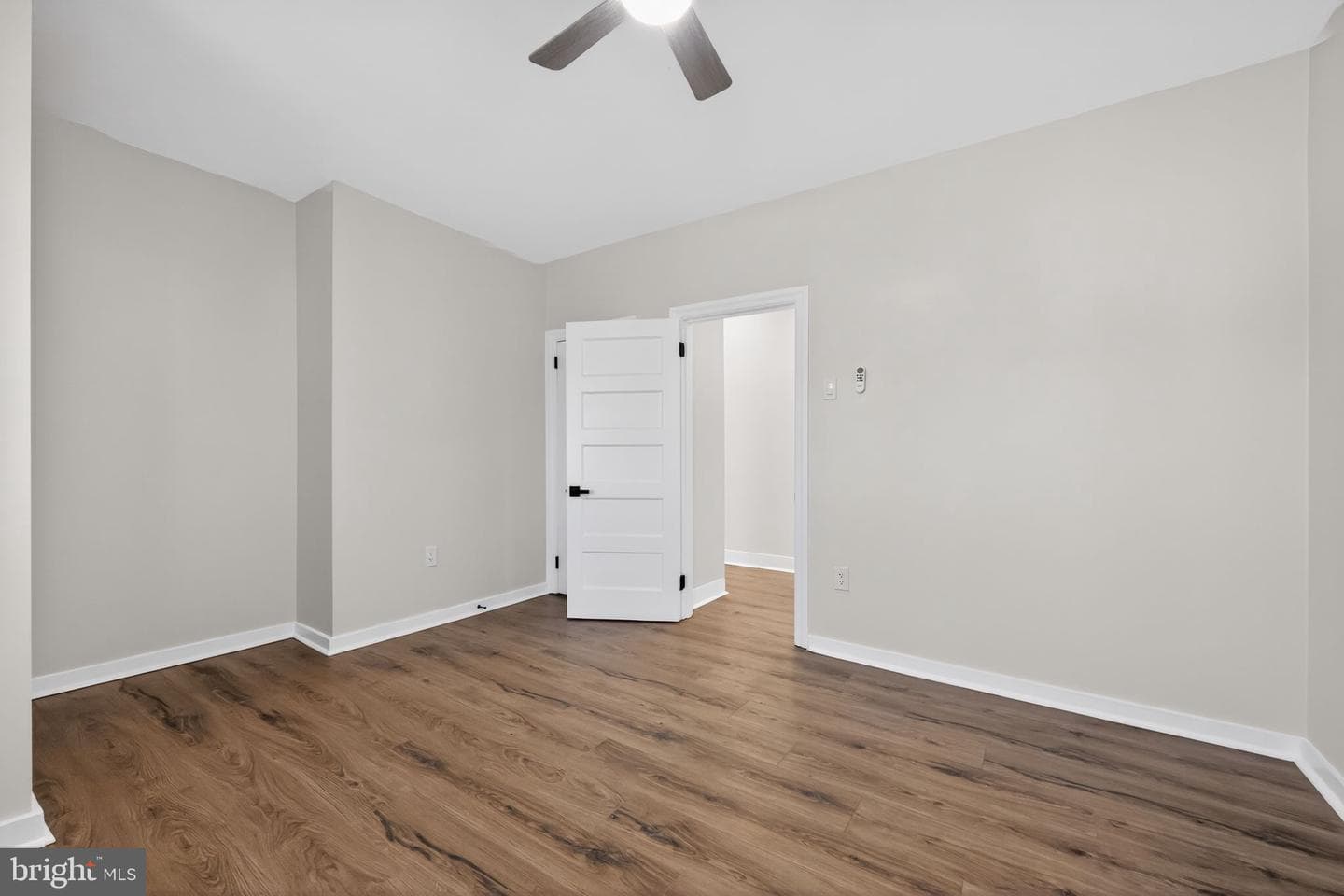 935 S 59th Street photo 25