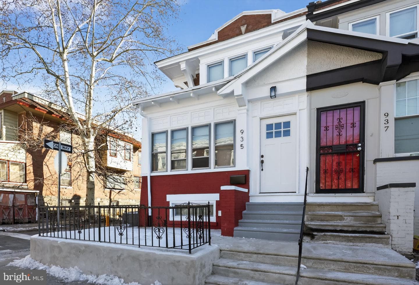 935 S 59th Street photo 3