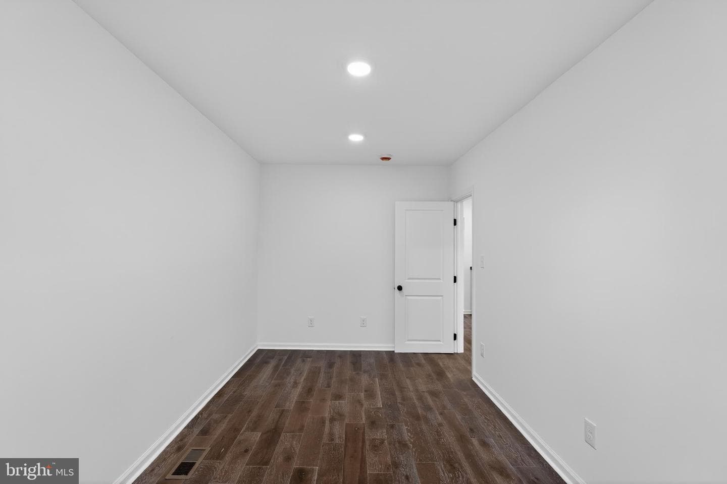 113 N 55th photo 18