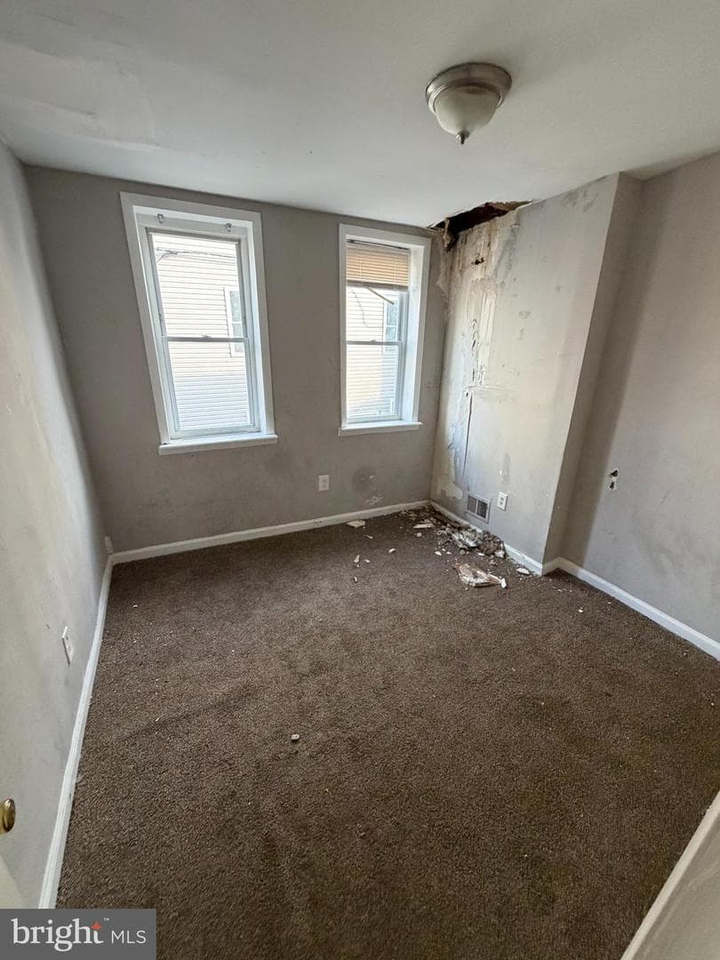 1639 S Lecount Street photo 7