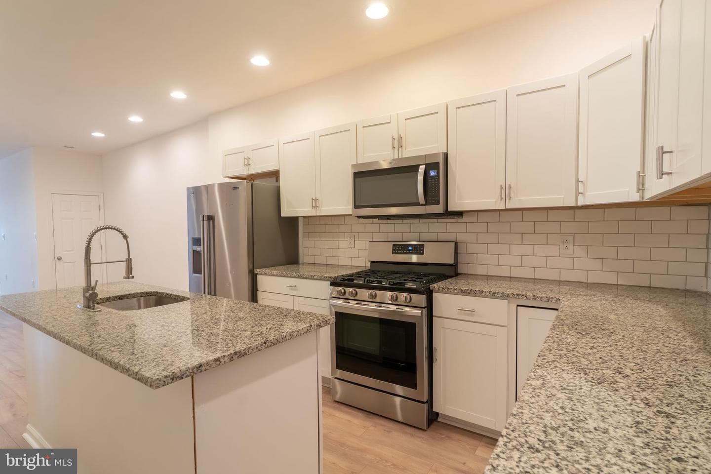 1631 S 22nd Street photo 11