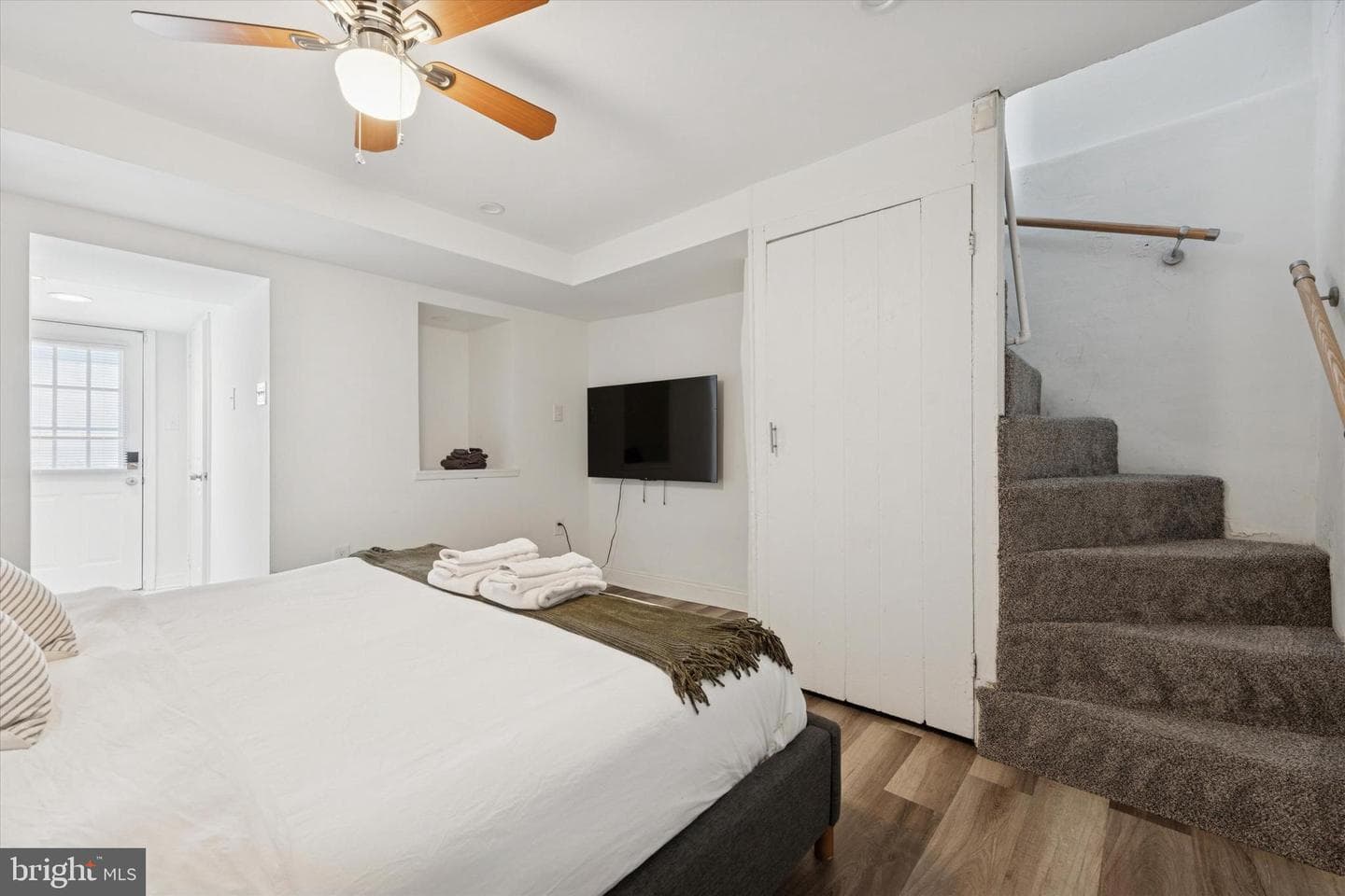 4446 Silverwood Street photo 21
