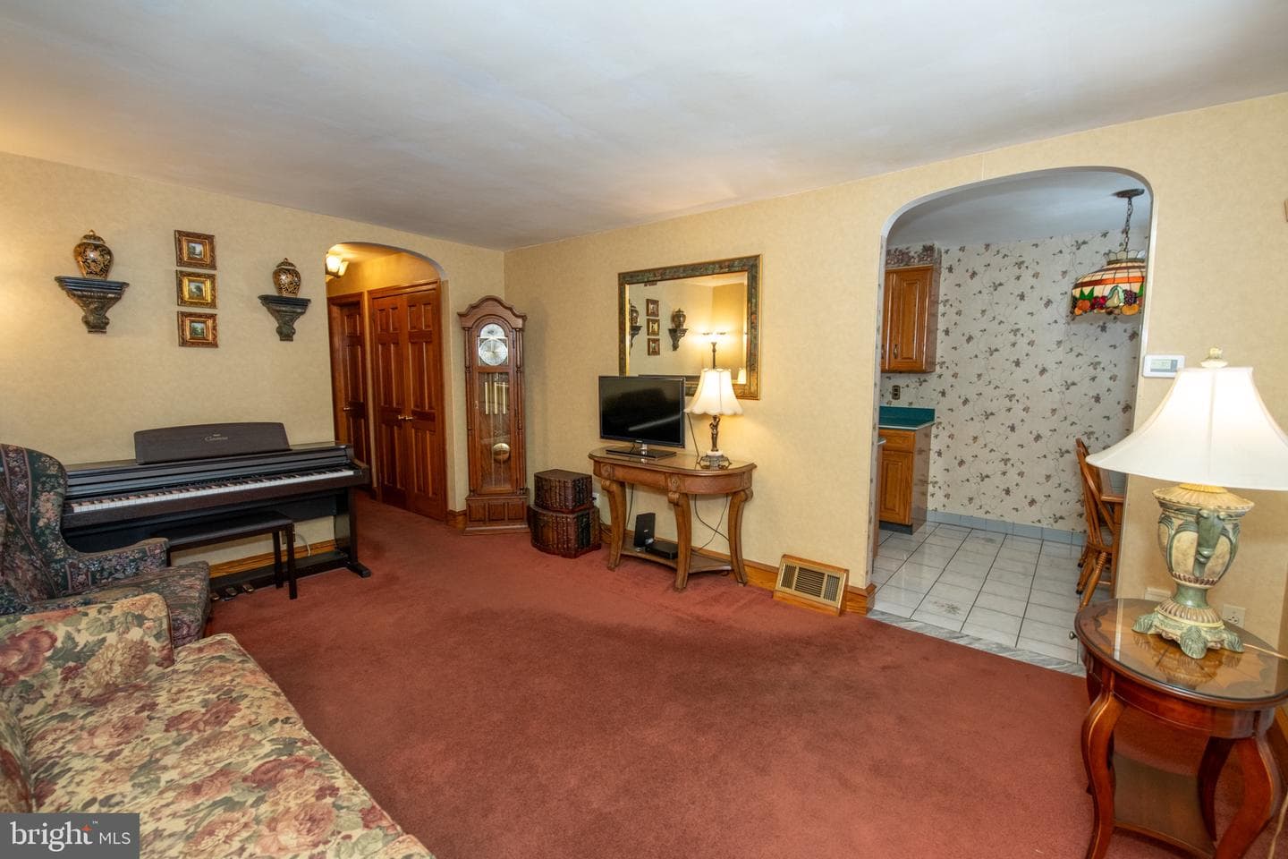 4117 Knorr Street photo 3