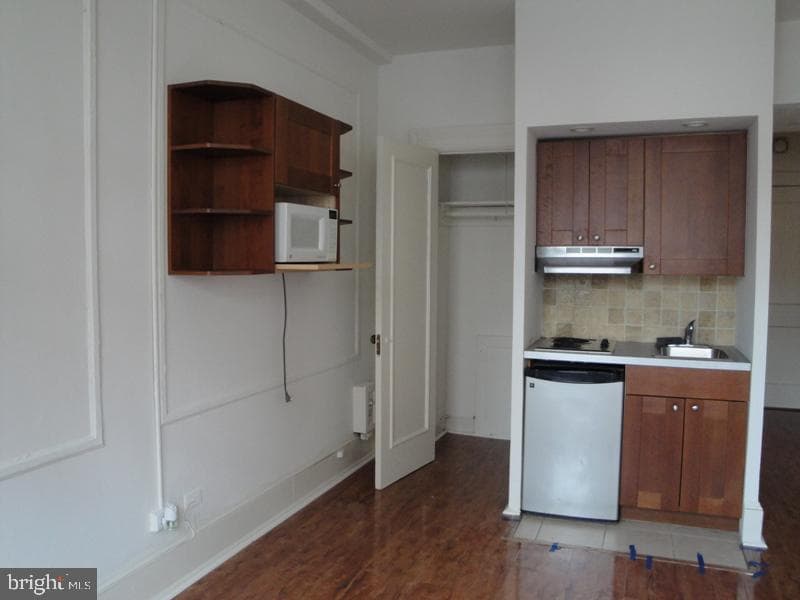 1324 Locust Street #809 photo 3
