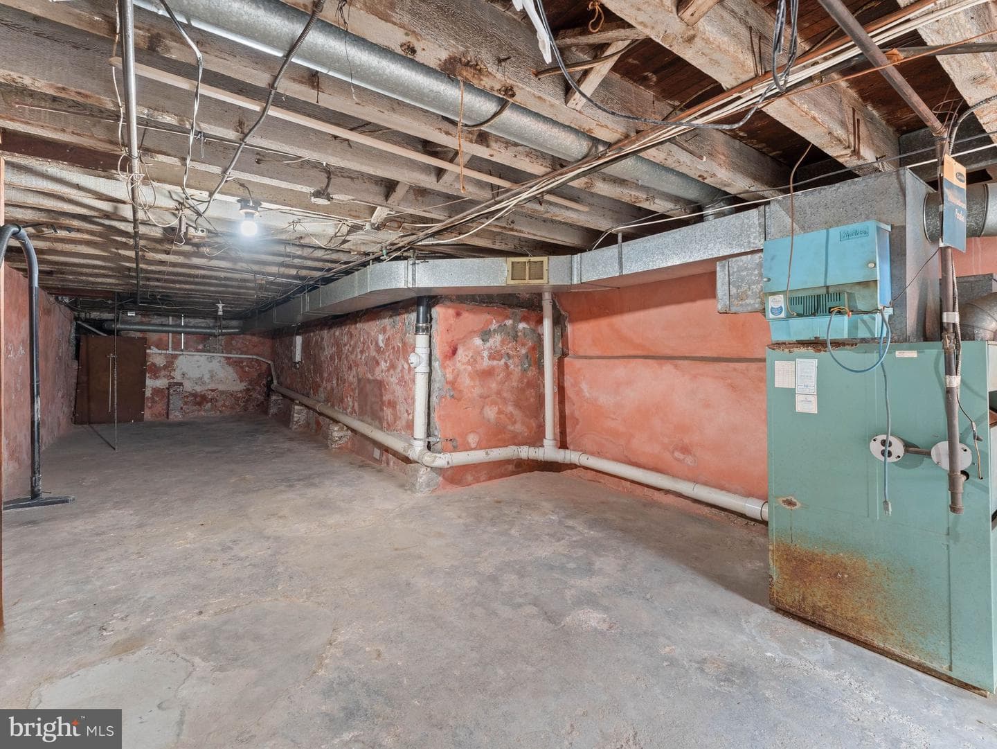 1521 W Shunk Street photo 29