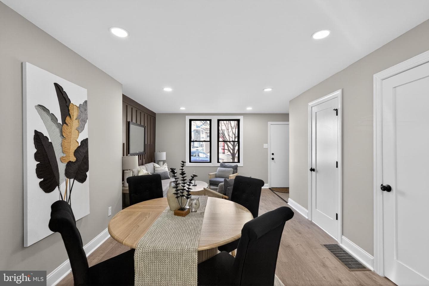 1704 Wharton Street photo 11
