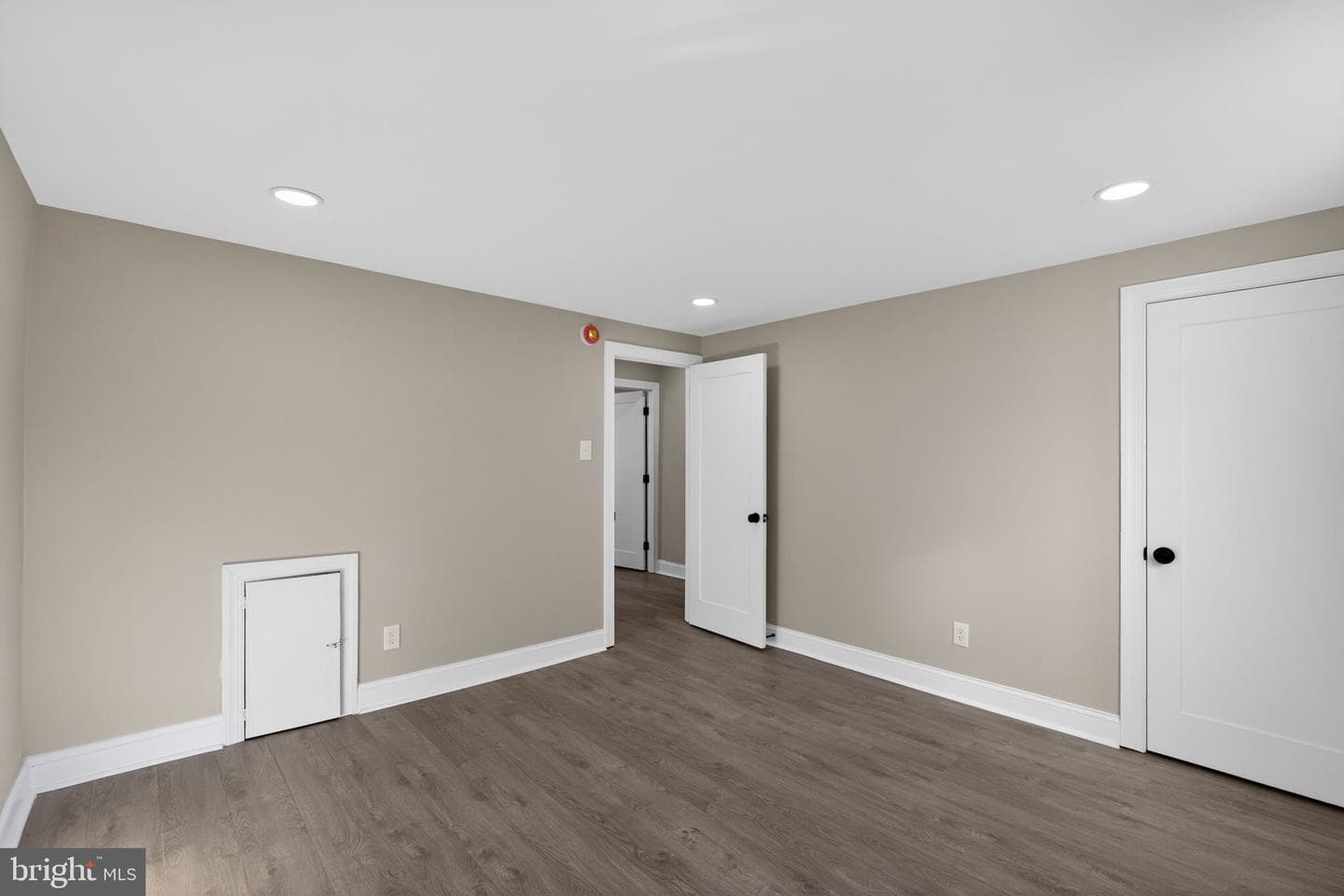 1704 Wharton Street photo 23