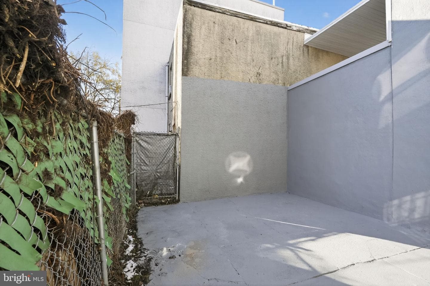 1704 Wharton Street photo 30