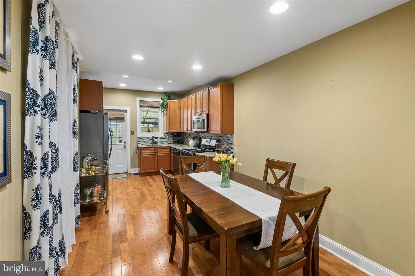 912 Jackson Street photo 7