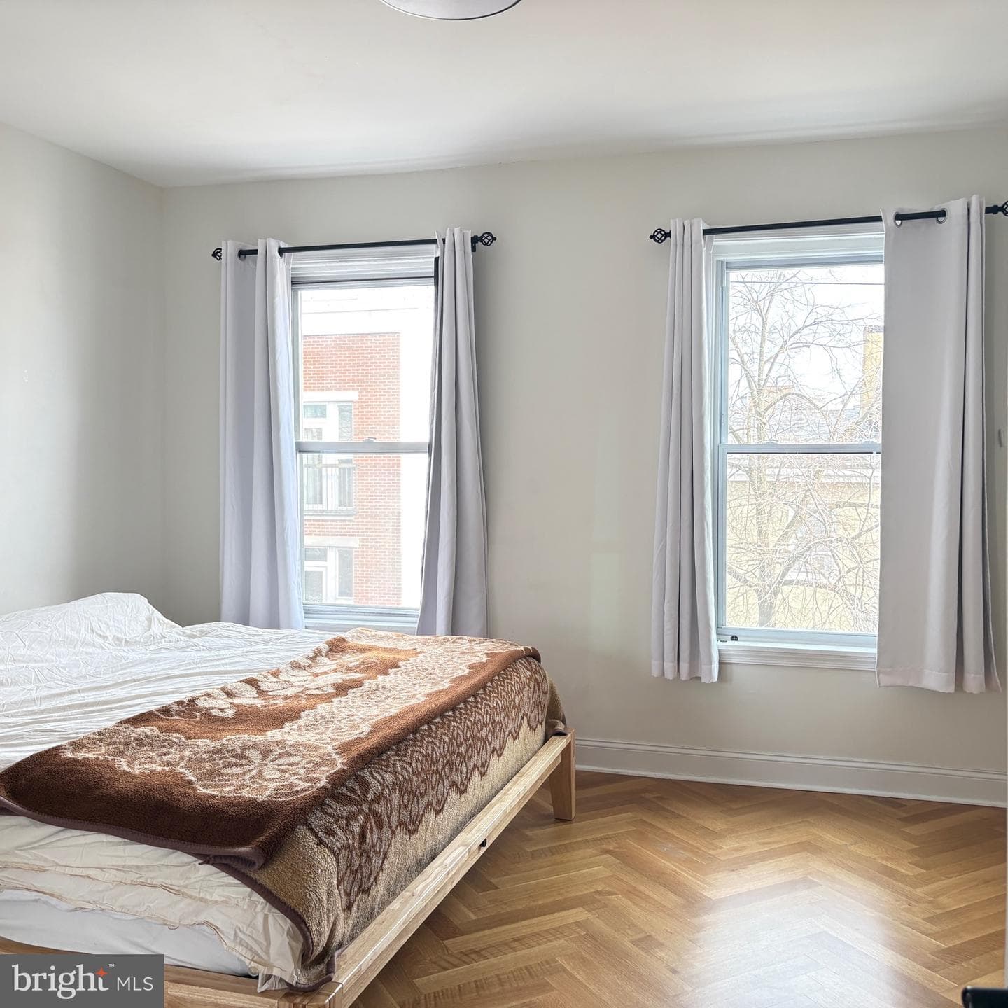 1412 N 4th Street N photo 29