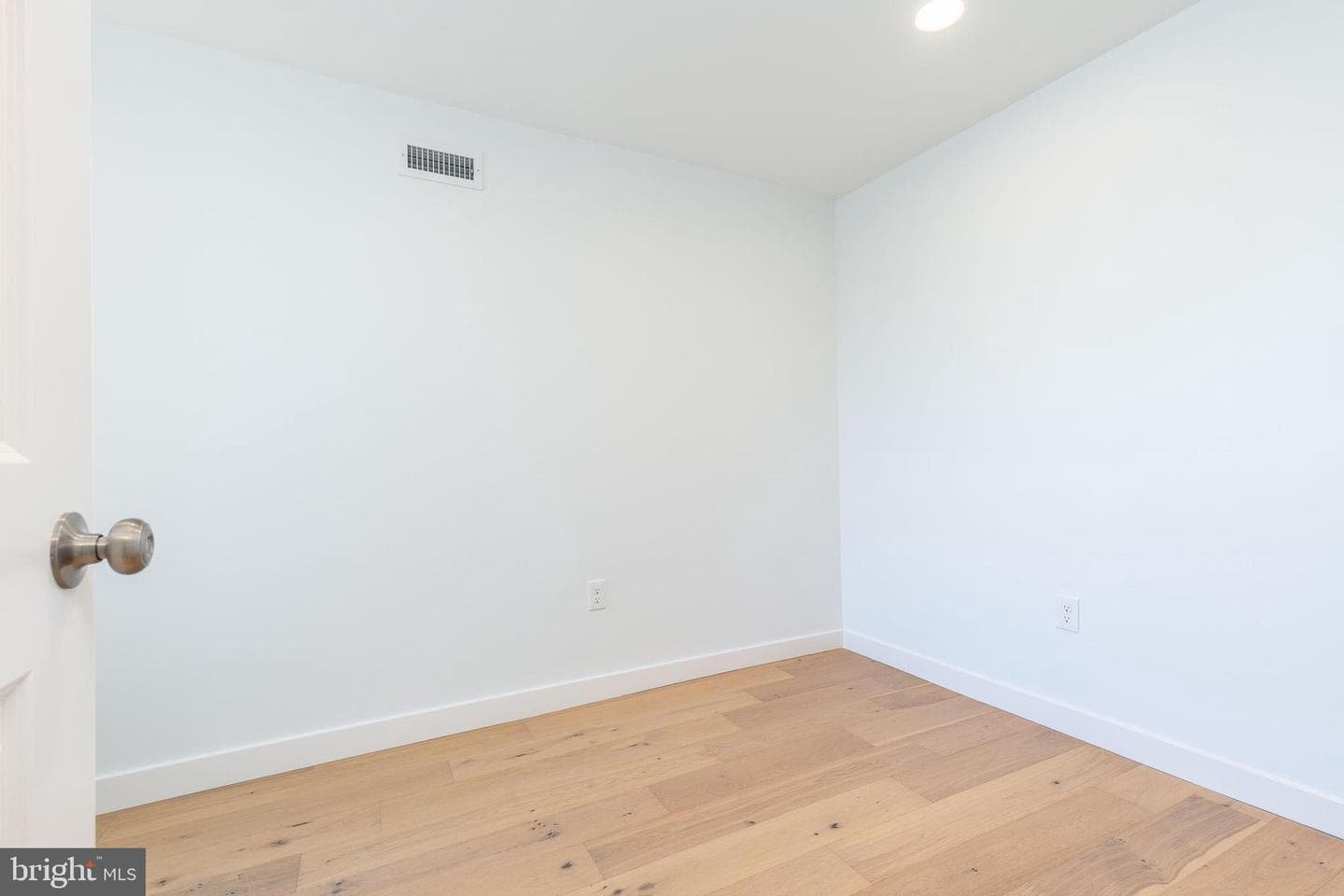 3016 S 17th Street photo 12