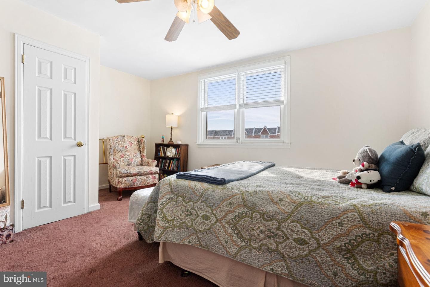 2205 Friendship Street photo 10