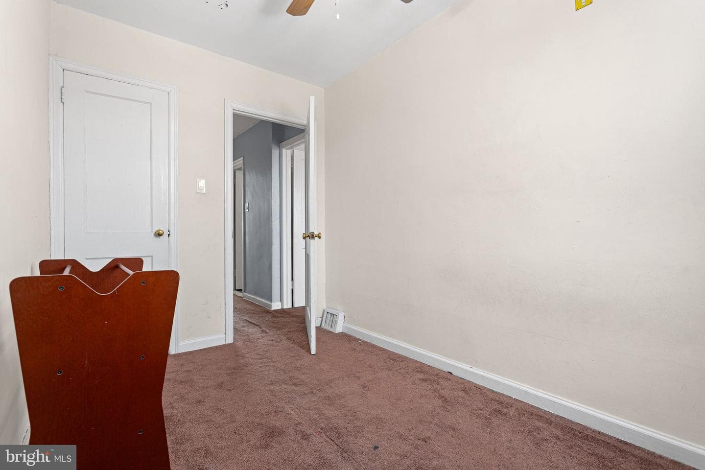 2205 Friendship Street photo 15