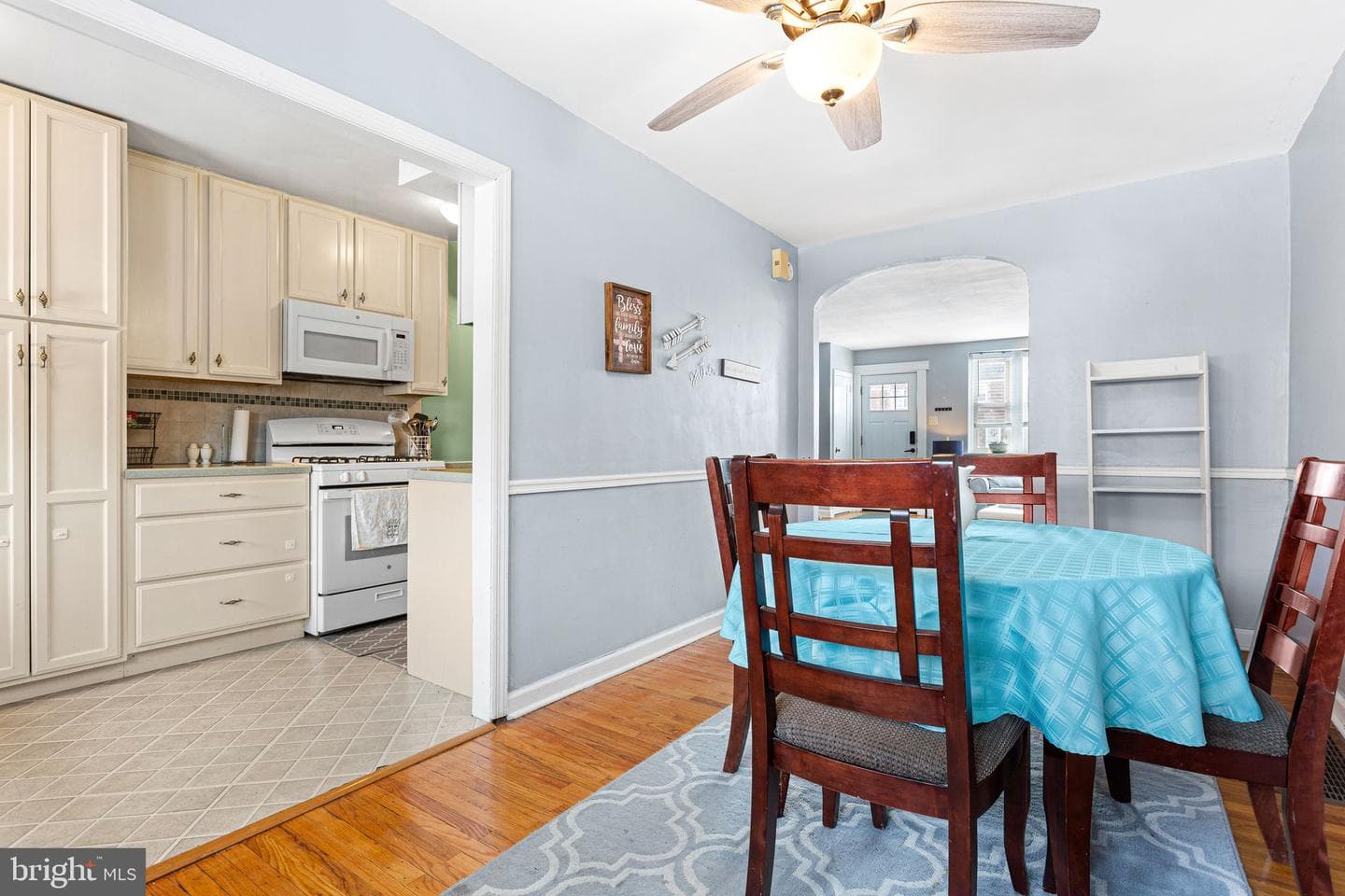 2205 Friendship Street photo 5