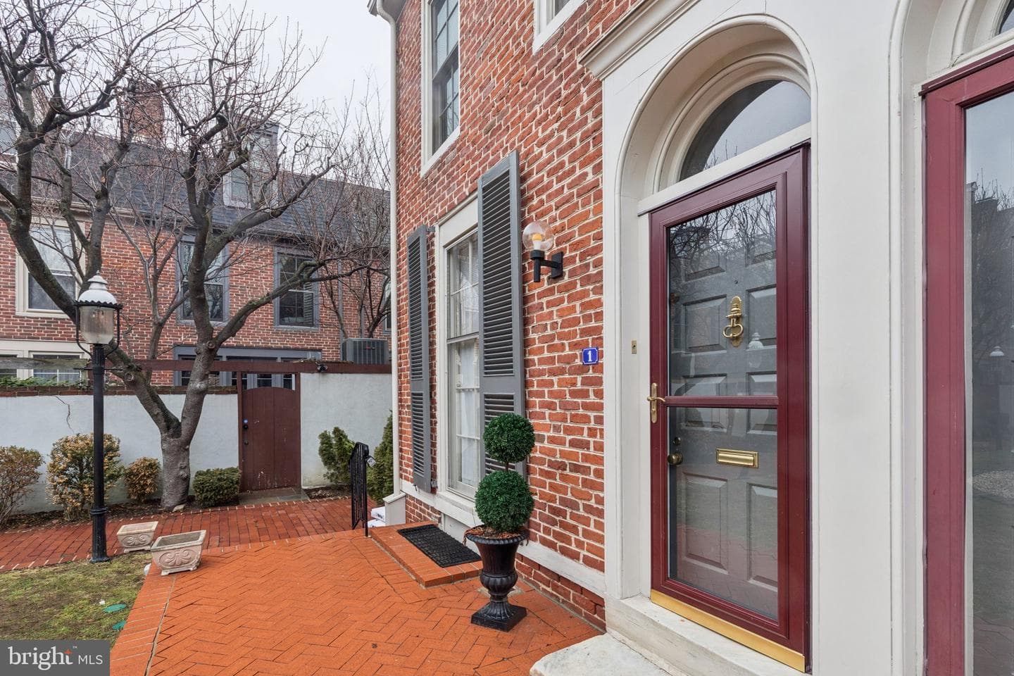 1 Blackwell Place photo 2