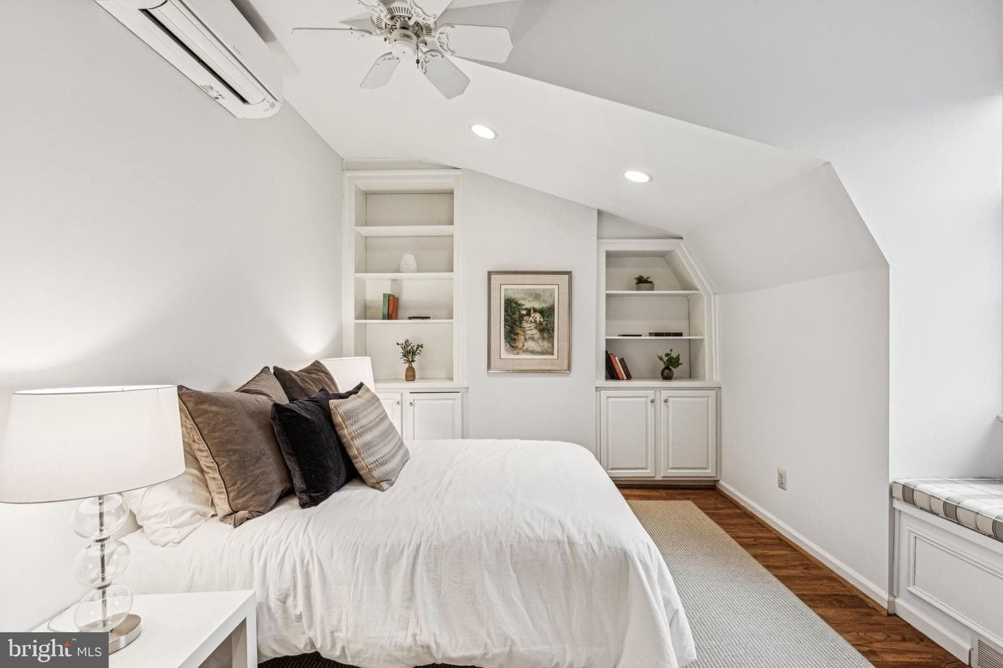 1 Blackwell Place photo 27