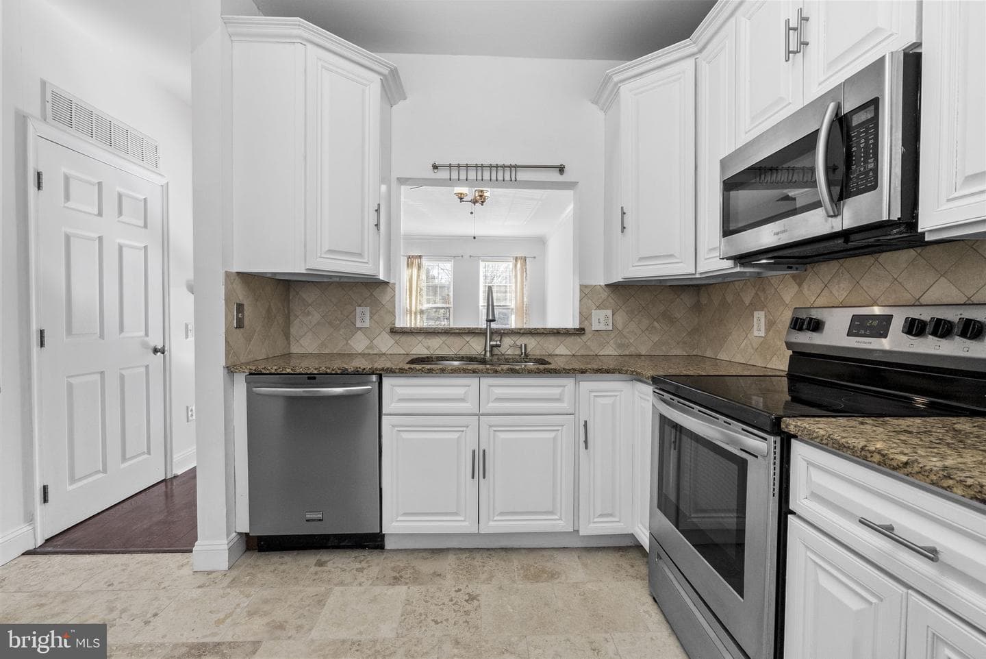 1219 Clymer Street photo 10