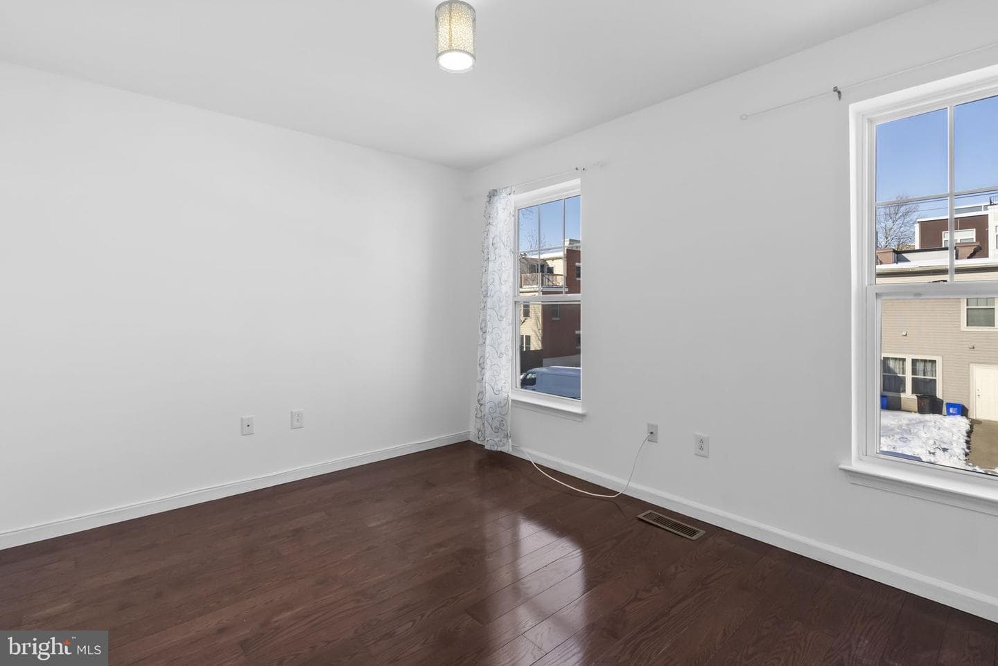 1219 Clymer Street photo 12