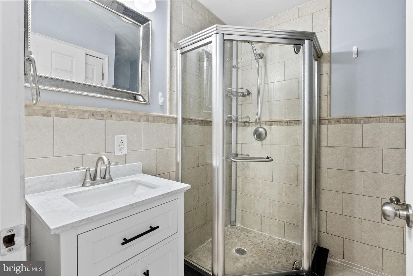 1219 Clymer Street photo 20