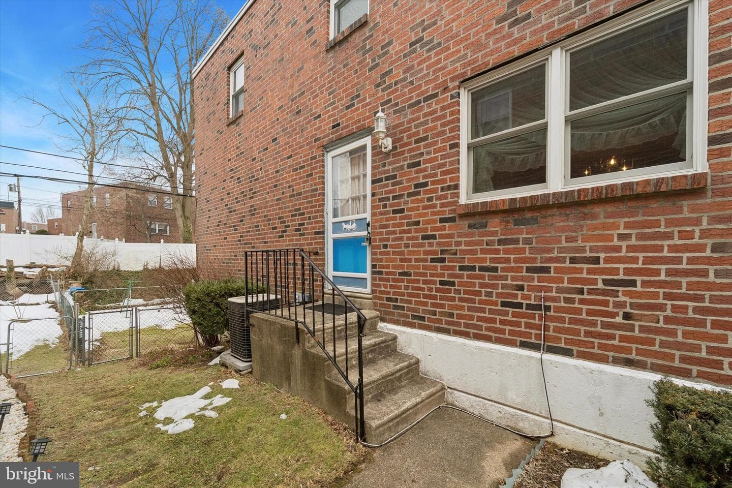 8921 Turton Drive photo 2