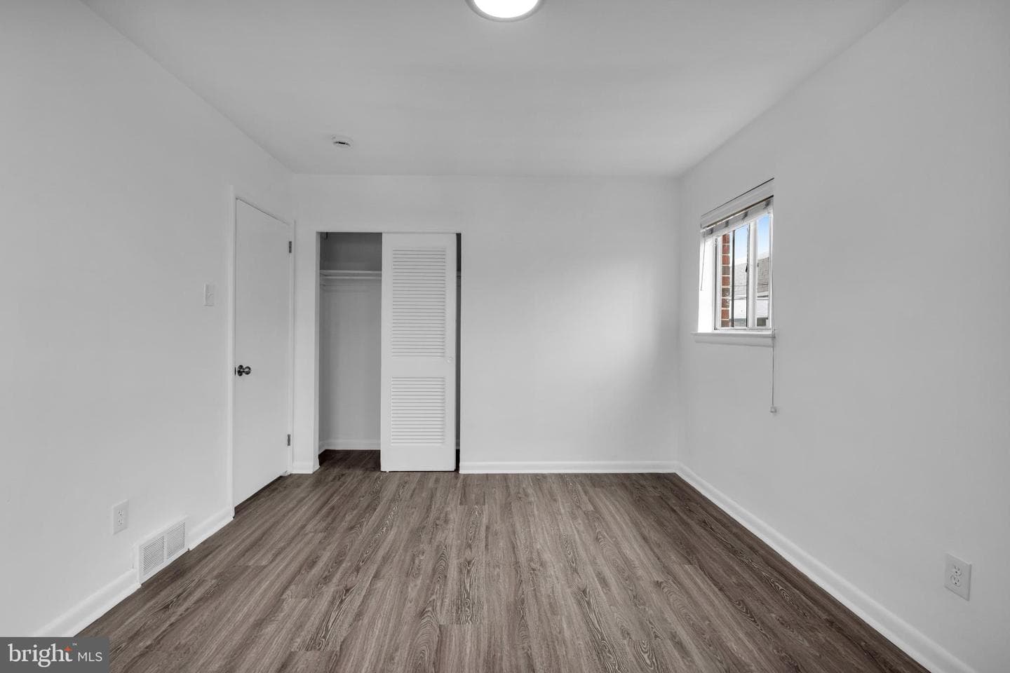 7831 Lorna Drive photo 21