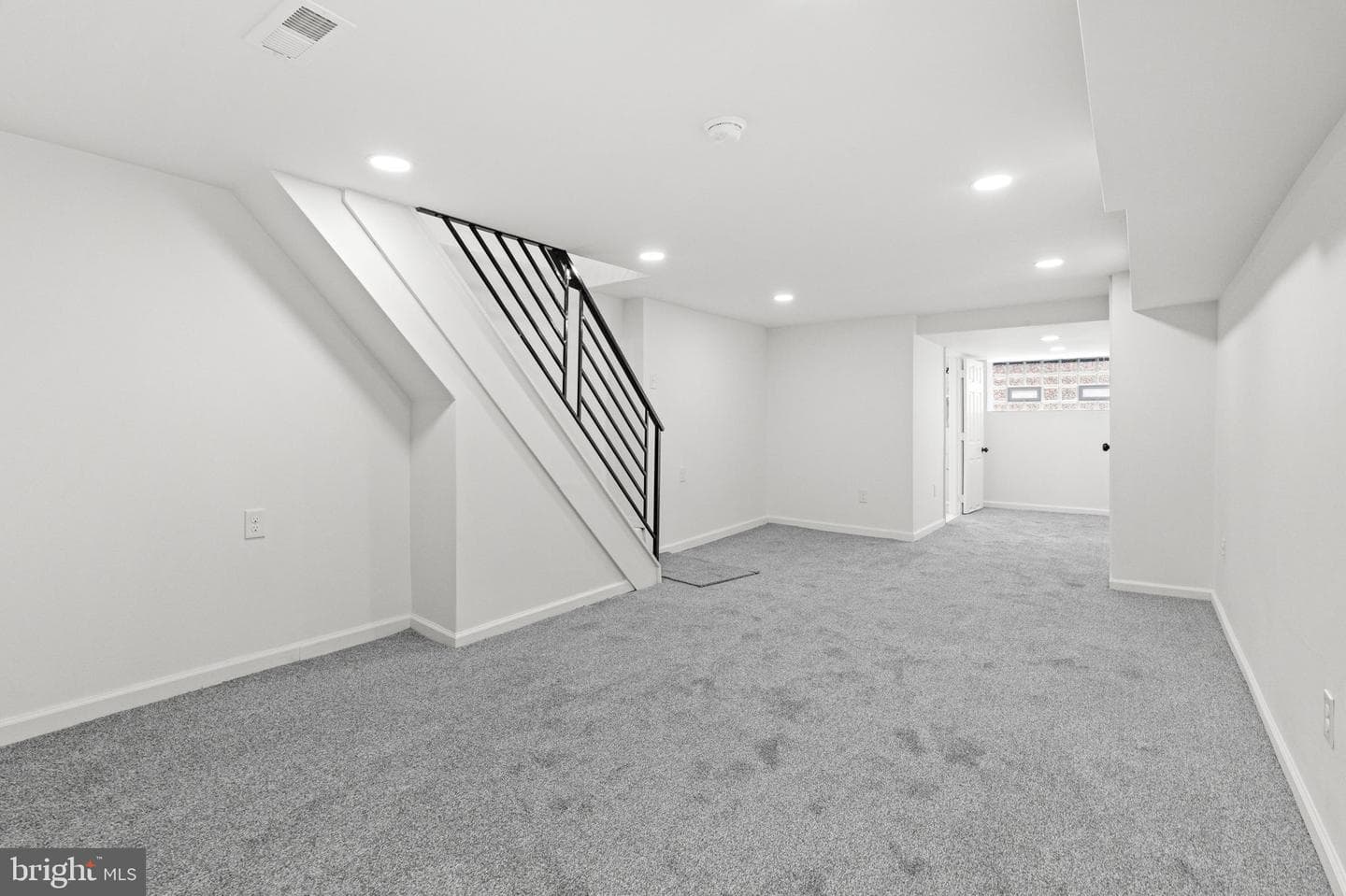 5612 Haddington Street photo 15