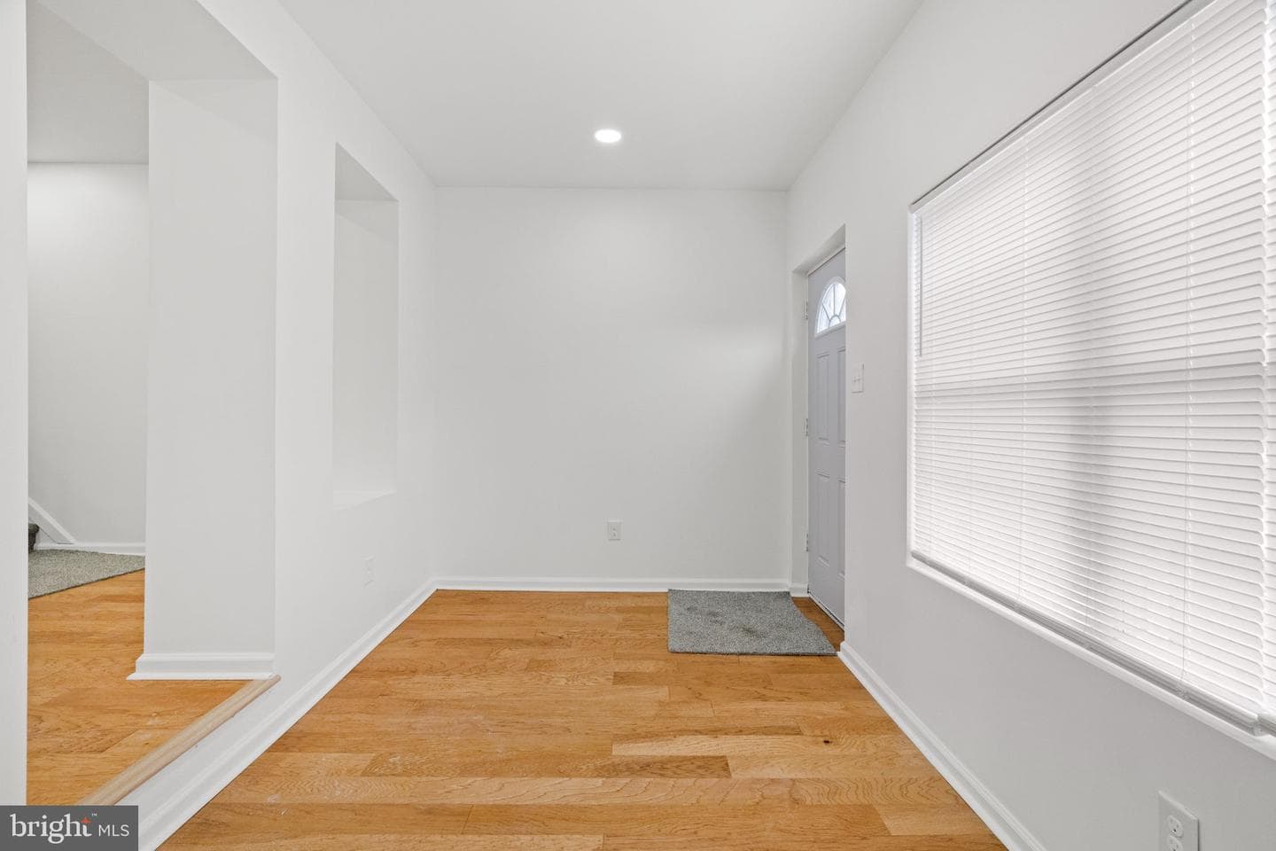 5612 Haddington Street photo 3