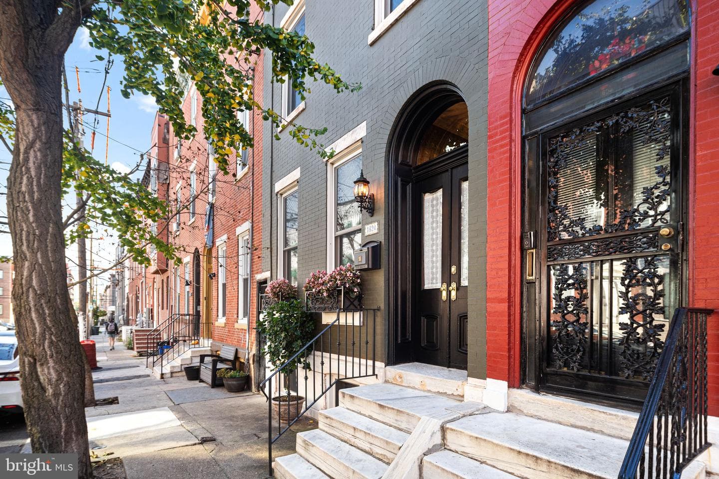 1624 Brown Street photo 1