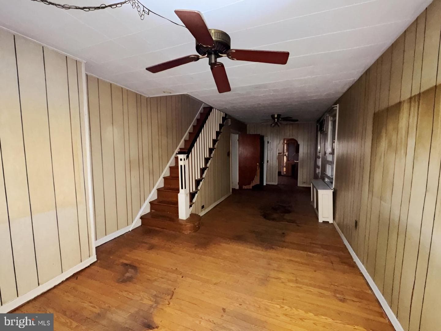 4711 Worth St photo 4