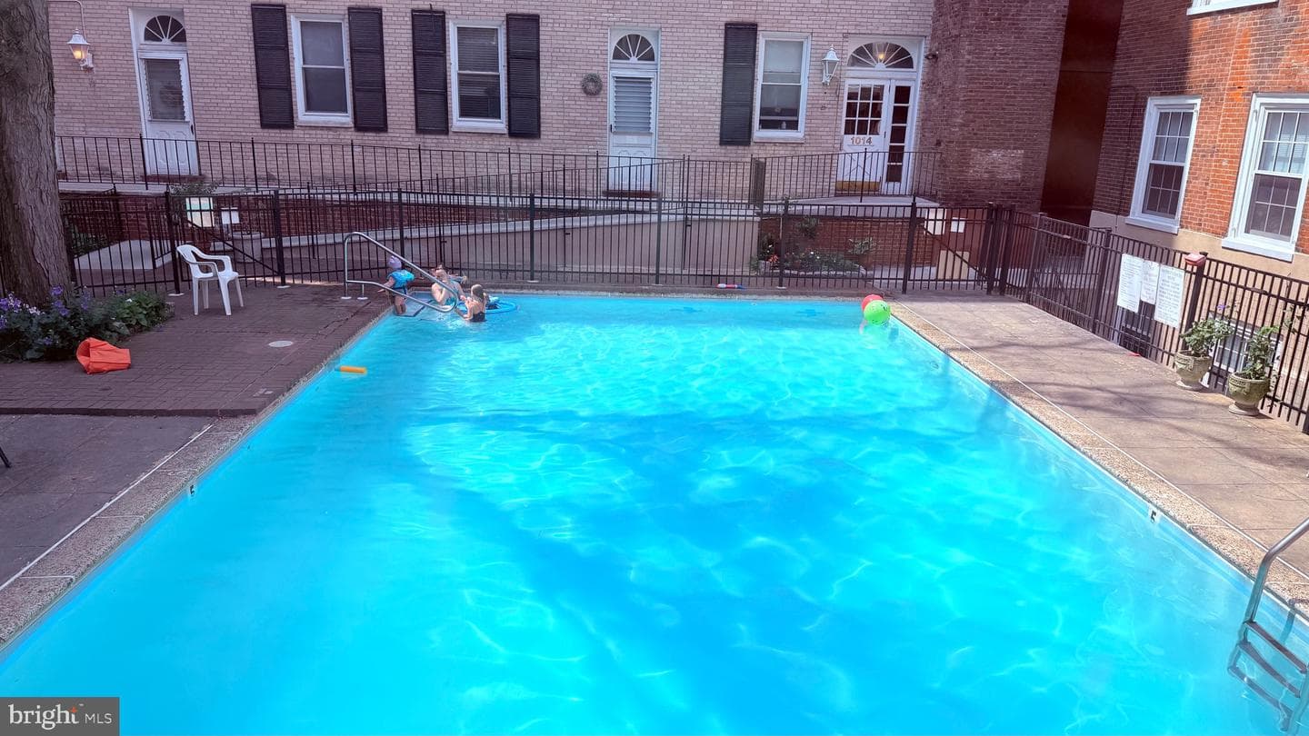1016 Spruce Street #1r photo 36