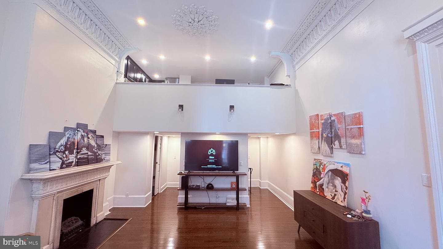 1016 Spruce Street #1r photo 7