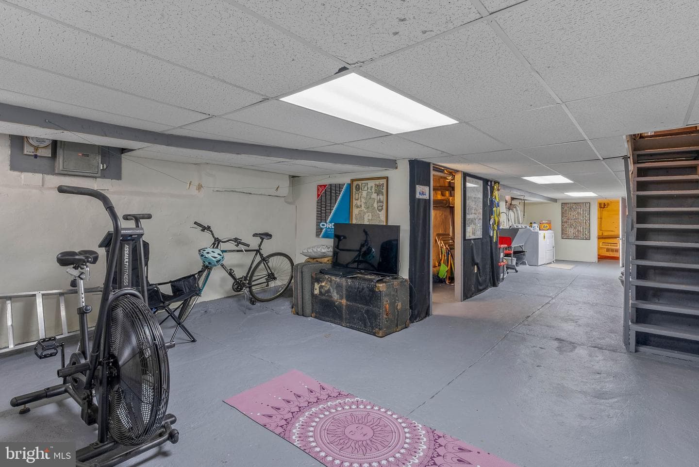 230 Morris Street photo 50