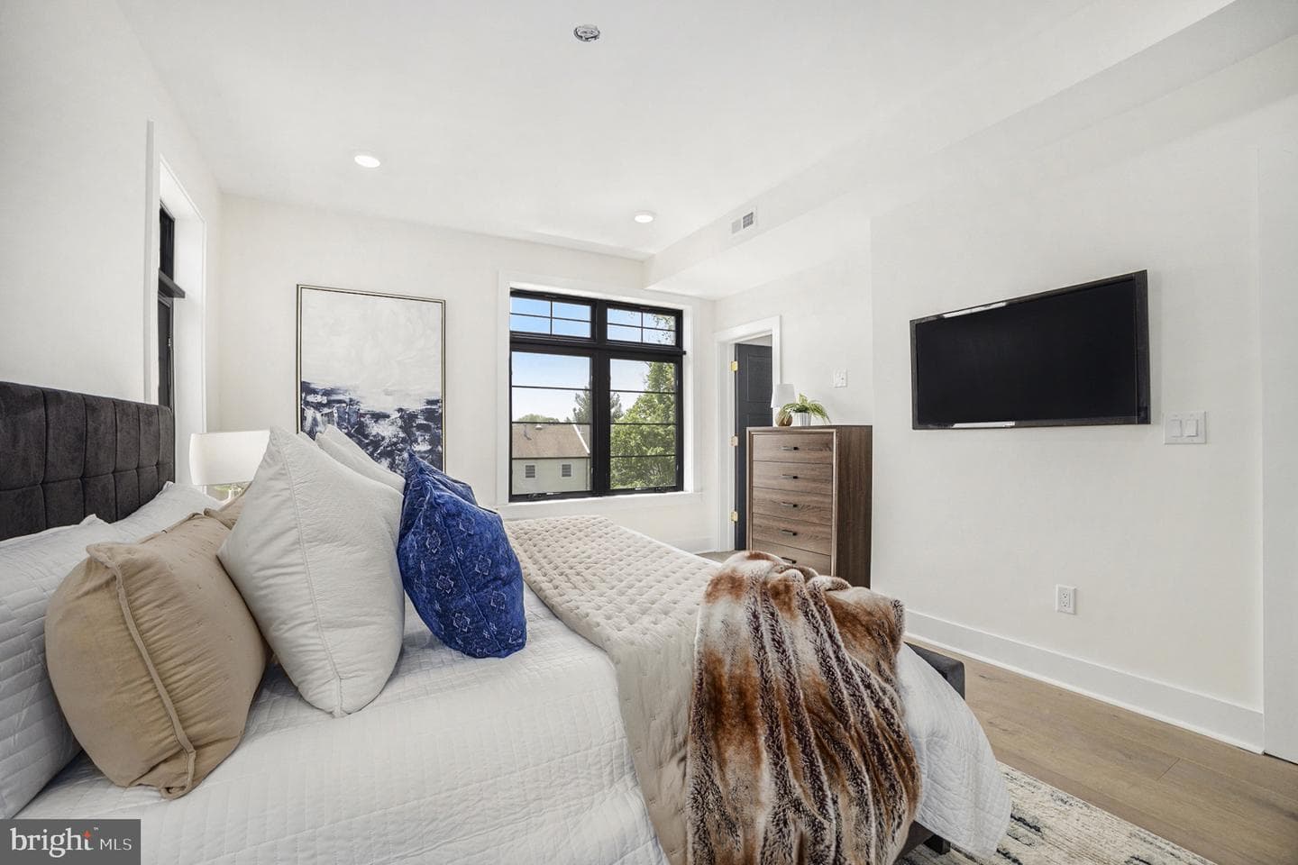 7519 Ridge Avenue #203 photo 18